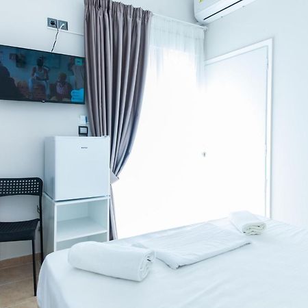 Silver Hotel Athens Double Room With Balcony Bagian luar foto