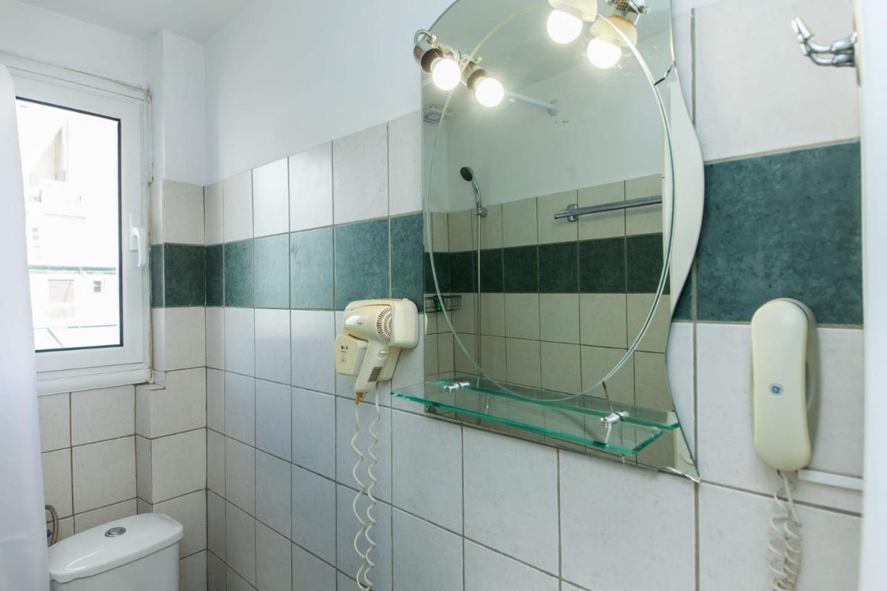 Silver Hotel Athens Double Room With Balcony Bagian luar foto