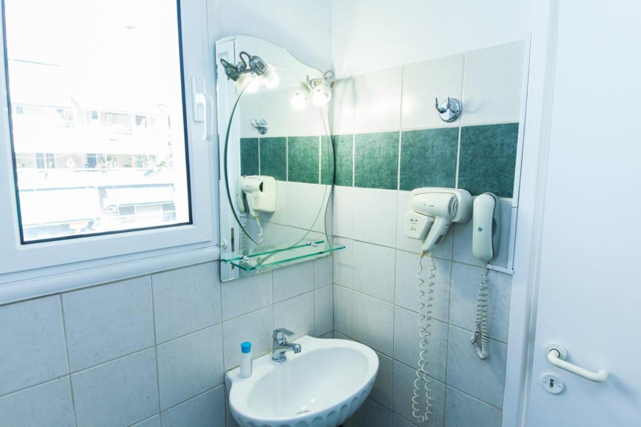 Silver Hotel Athens Double Room With Balcony Bagian luar foto